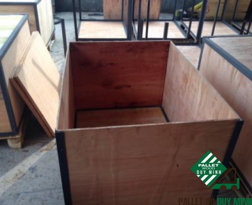 PALLET THÙNG 4